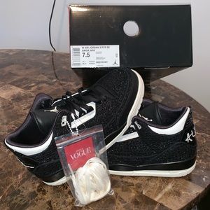 ***NEVER WORN JORDAN 3 RETRO AWOK VOGUE!***